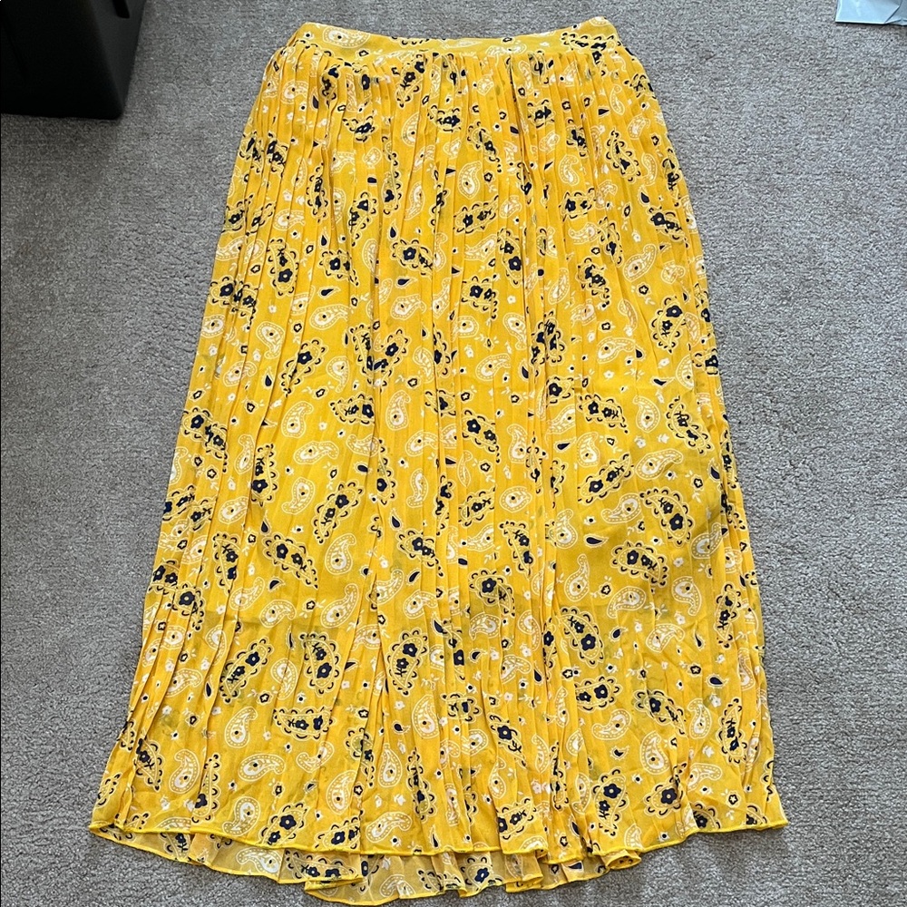 MERLOT Pleated Beautiful Yellow Floral Maxi Skirt Fully Lined Free Size